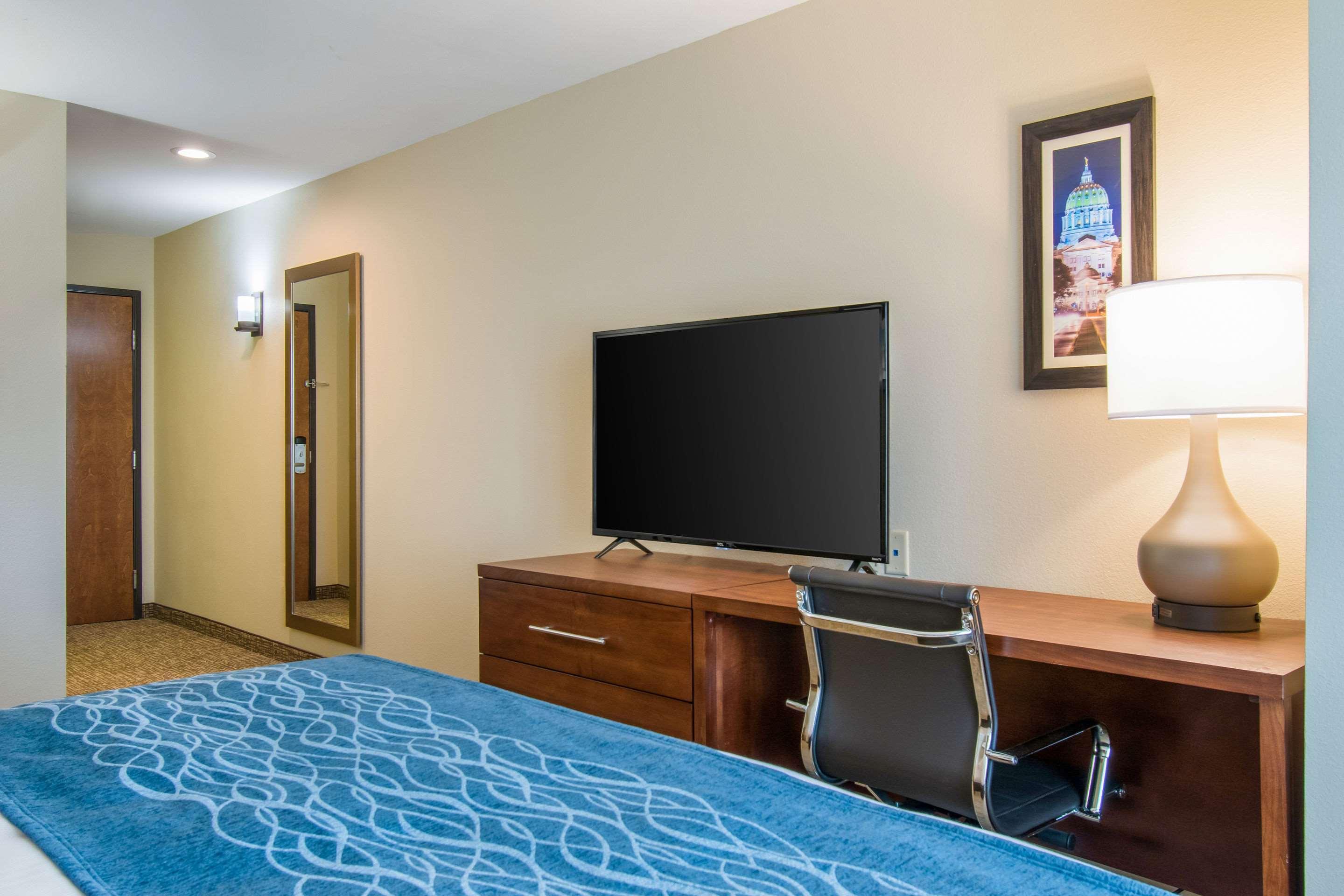 Comfort & - Hershey West Hotel Harrisburg