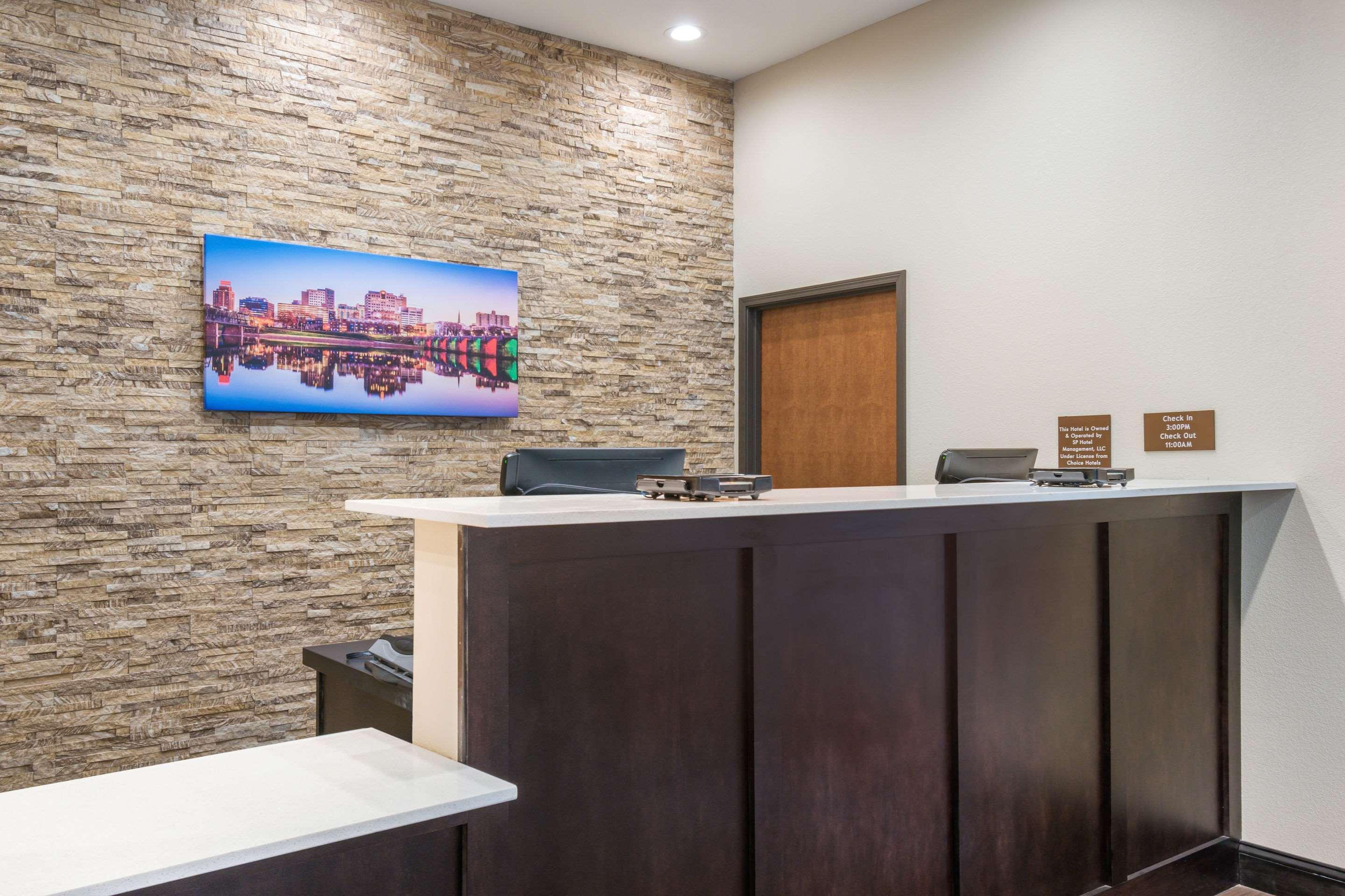 Hotel Comfort & - Hershey West Harrisburg